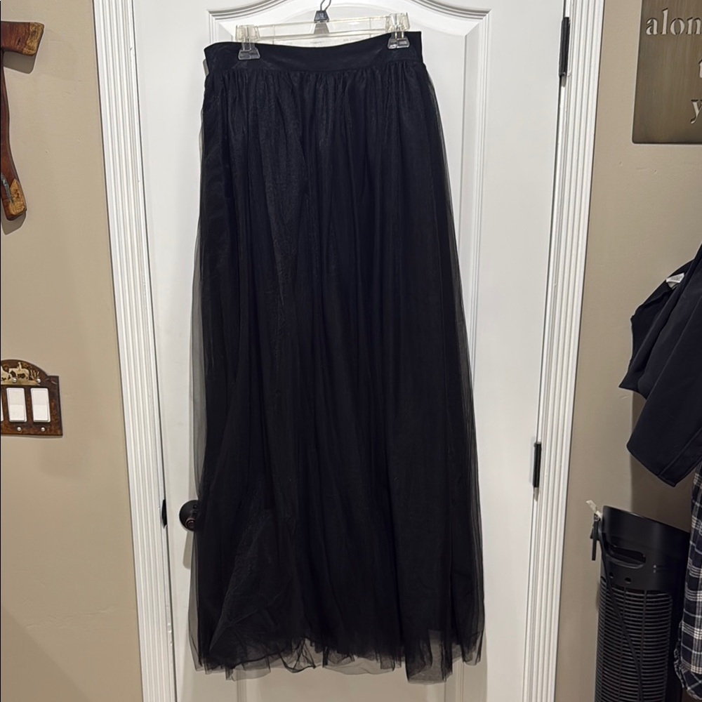 Flowing Black Tulle Skirt